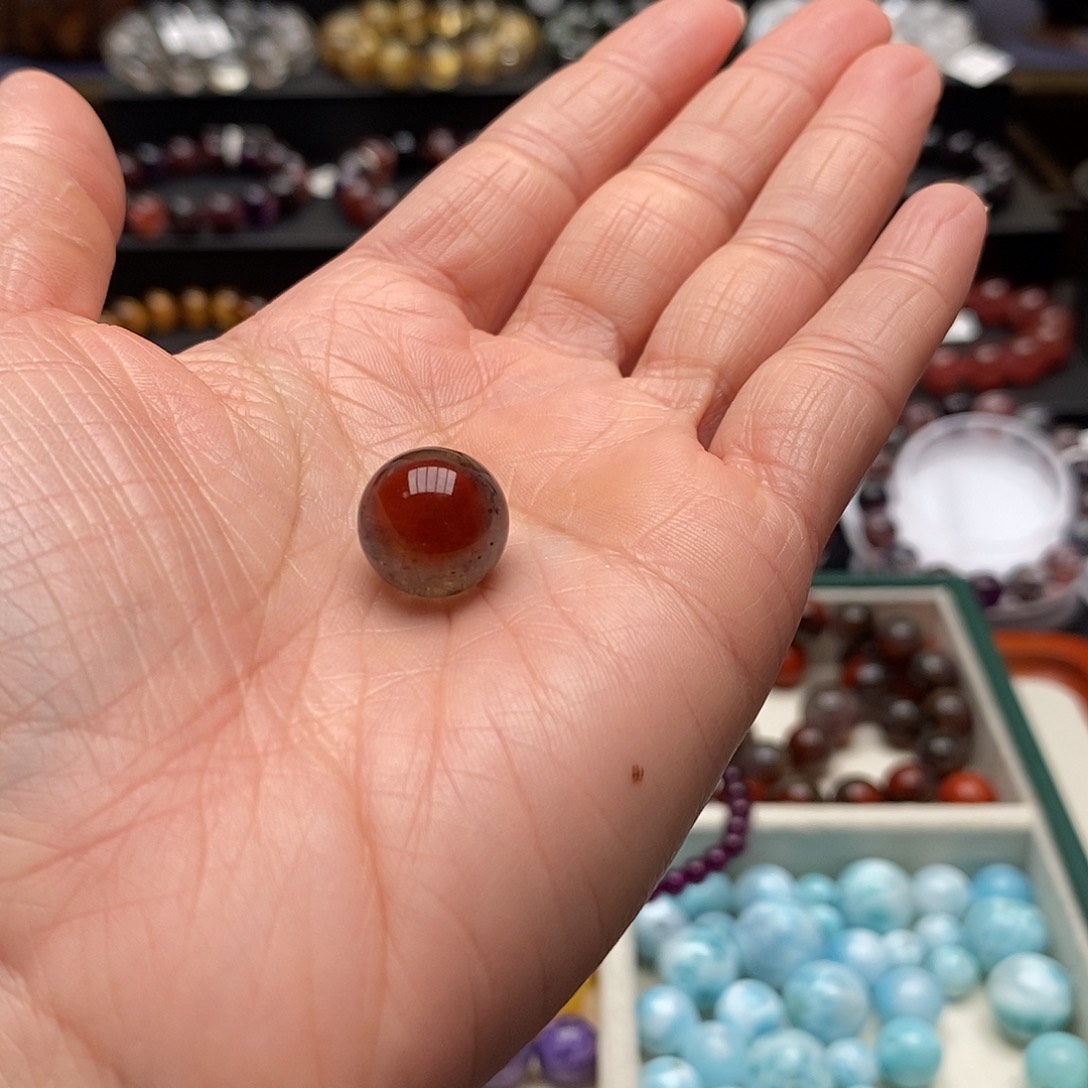 水晶吊坠(不含链)未镶嵌什****上