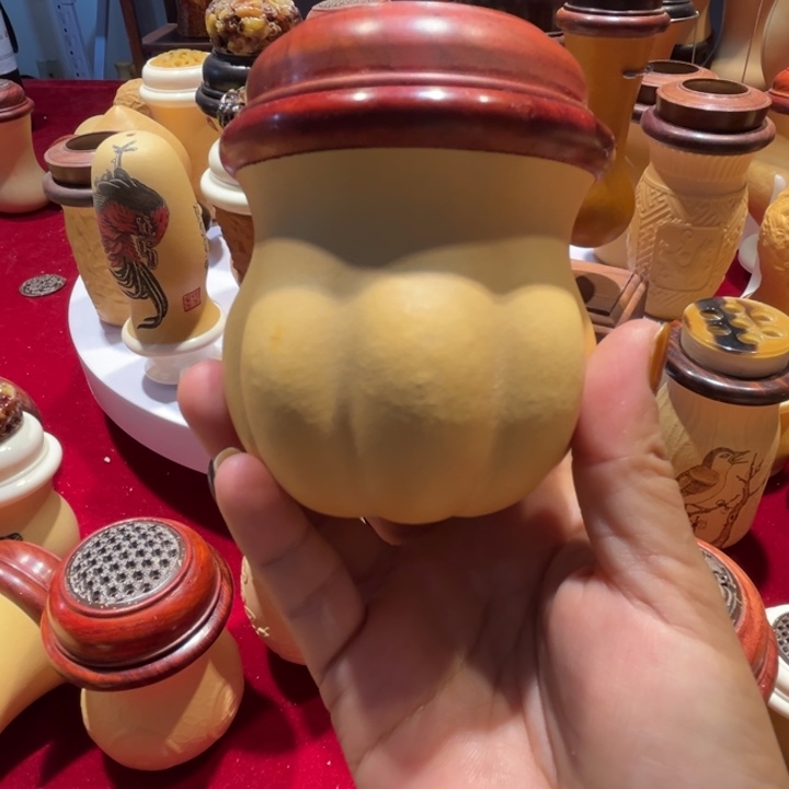 欣***世鸣虫葫芦哈哈哈哈