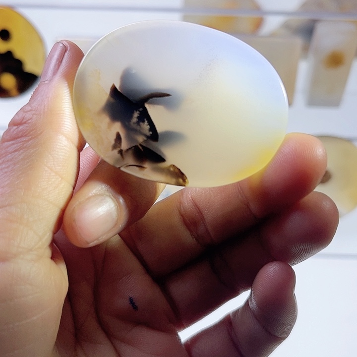 【闪购商品】玛瑙/玉髓未镶嵌珠宝半成品