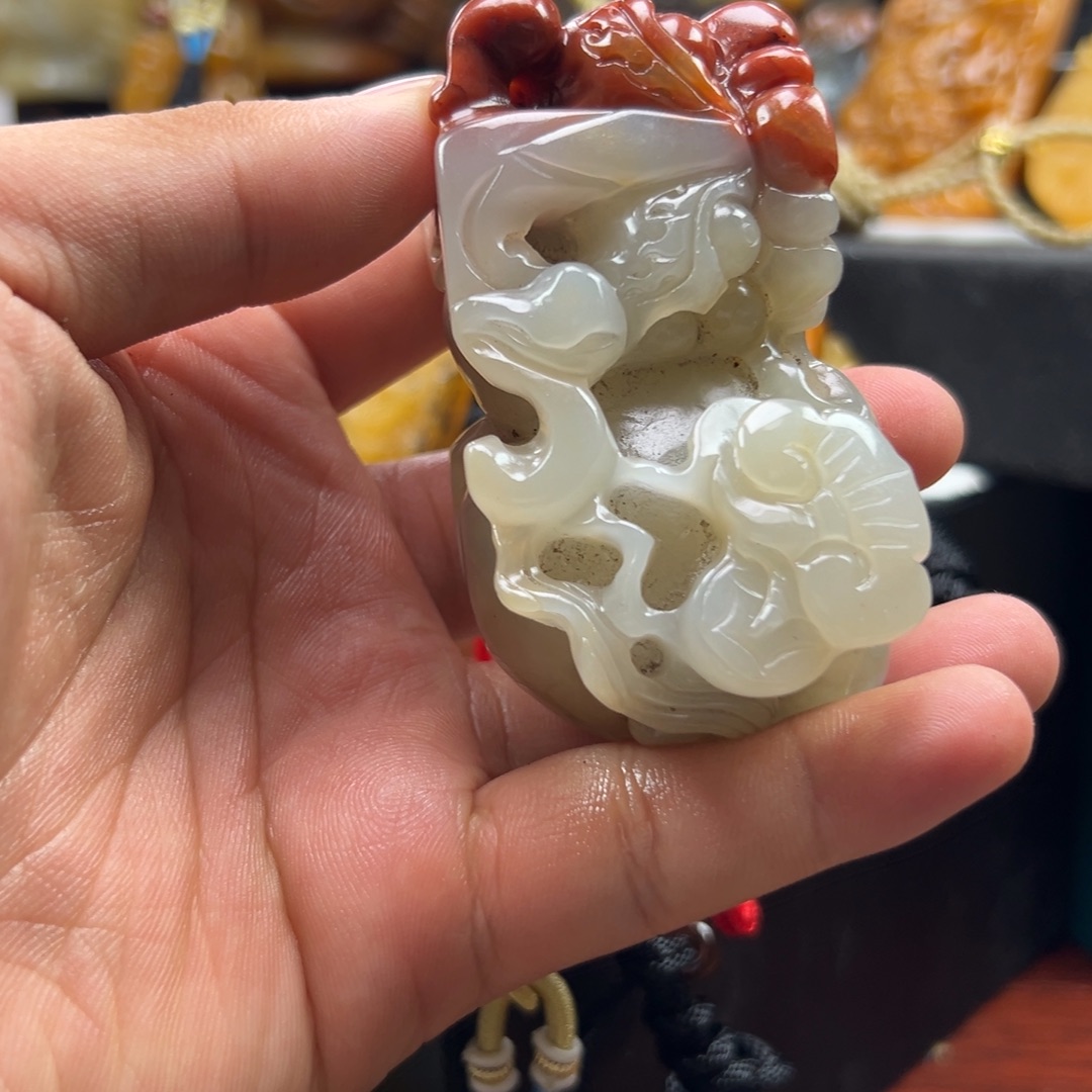 石英质玉（黄龙玉）未镶嵌多选发其一