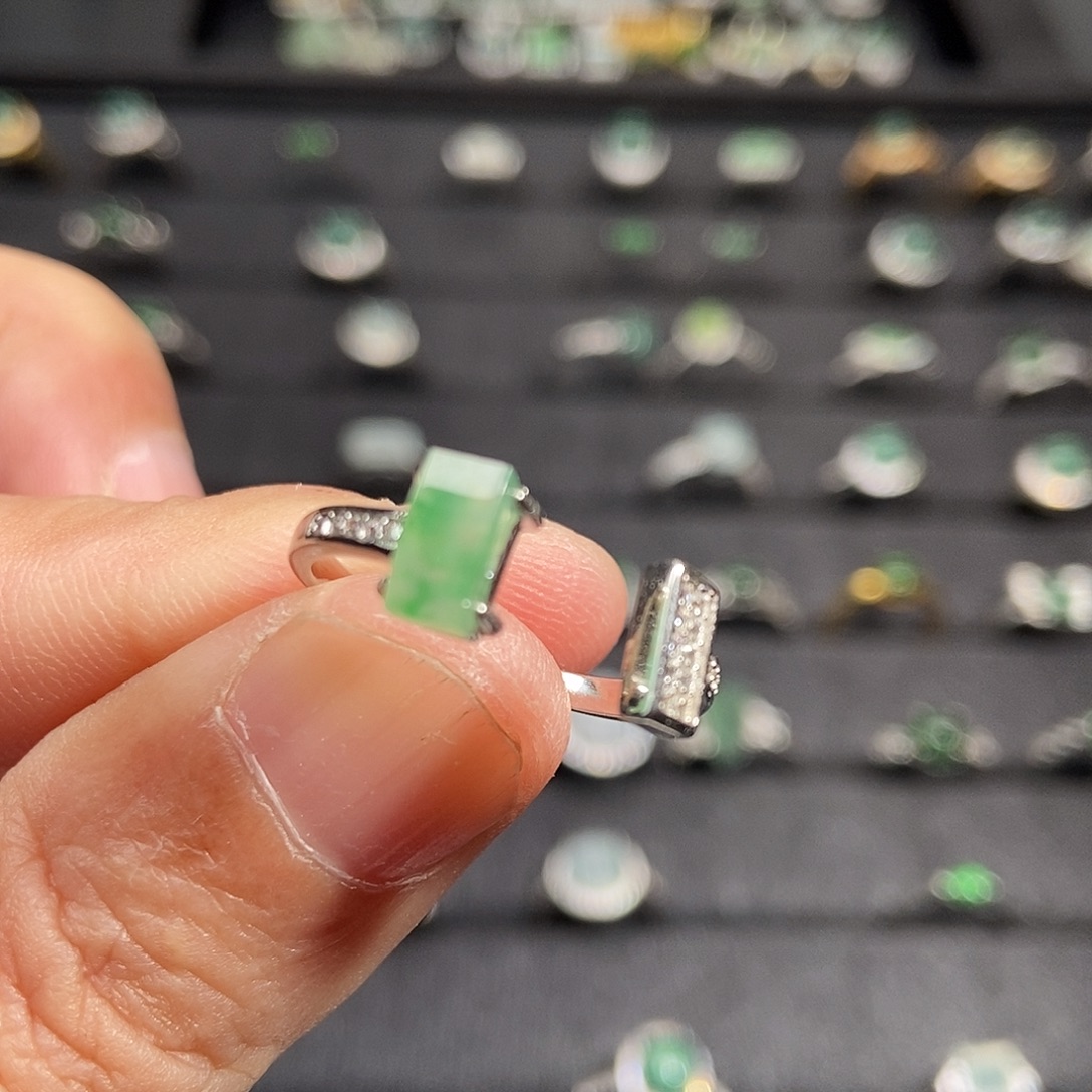 翡翠银S925镶嵌戒指