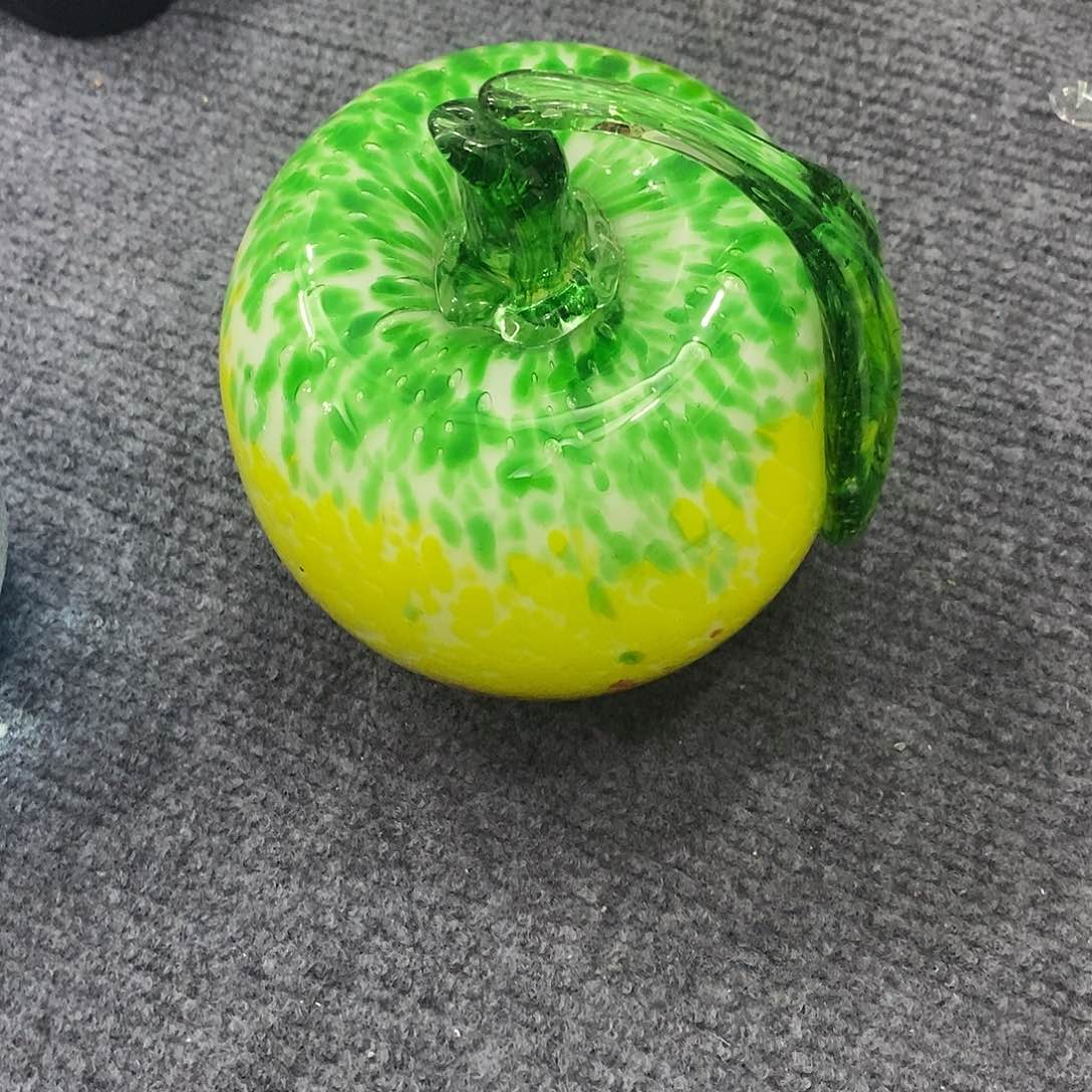 琉璃温*彩色苹果