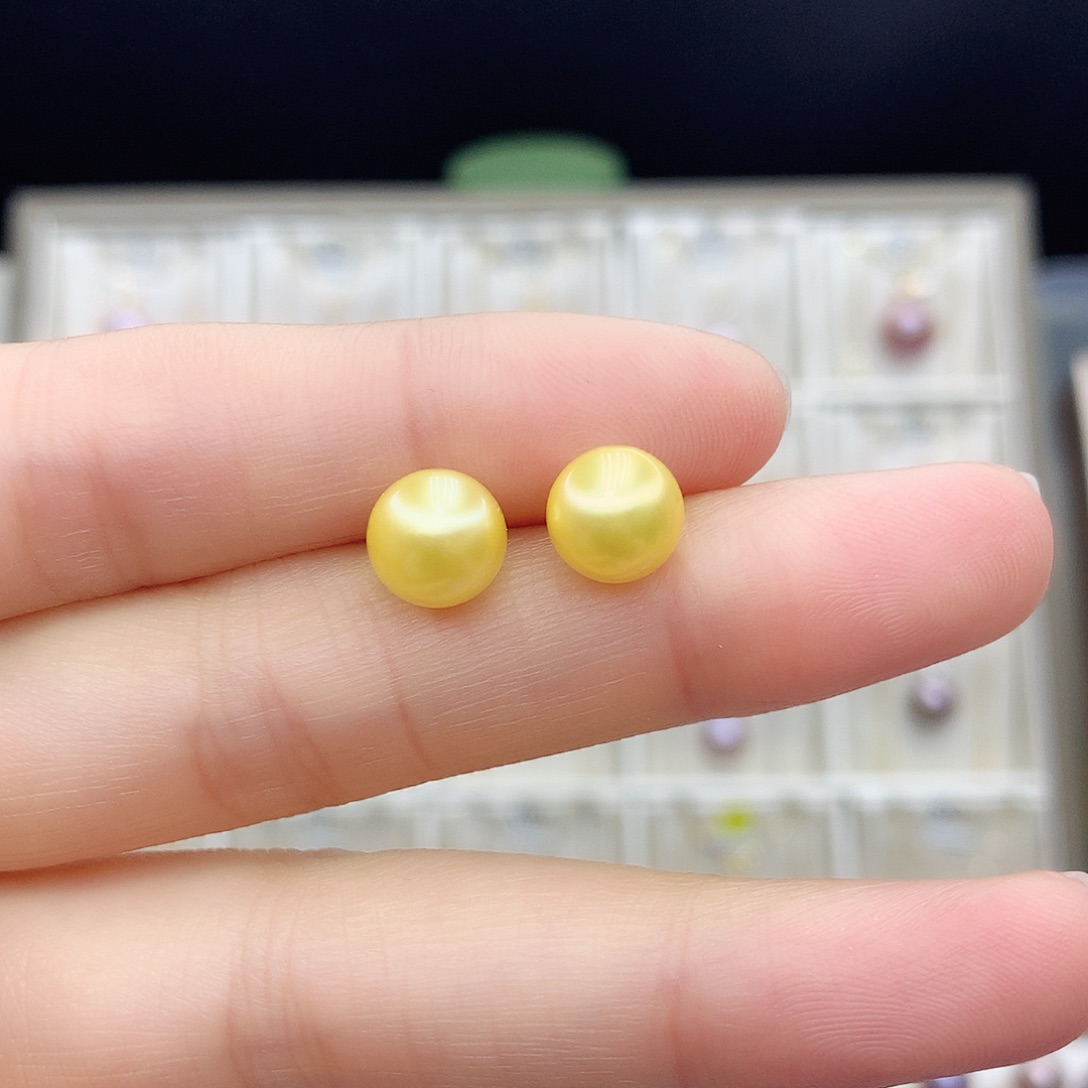 淡水珍珠颈饰合金