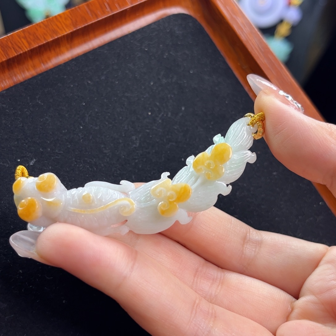 颈饰未镶嵌翡翠锦鲤