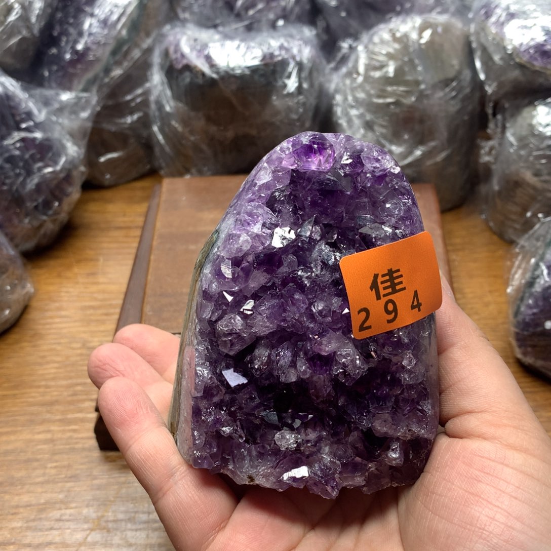 水晶大型摆件（非配饰）未镶嵌