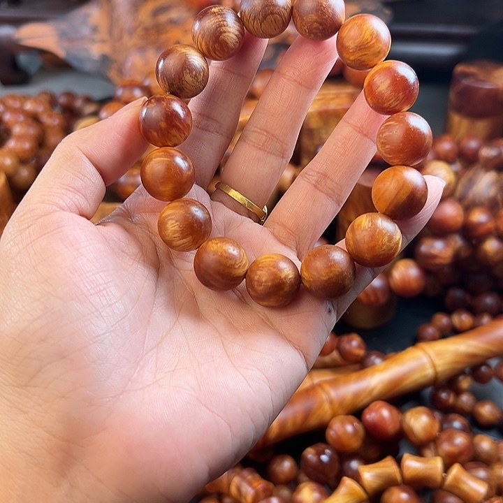 无事牌松木（琥珀木）