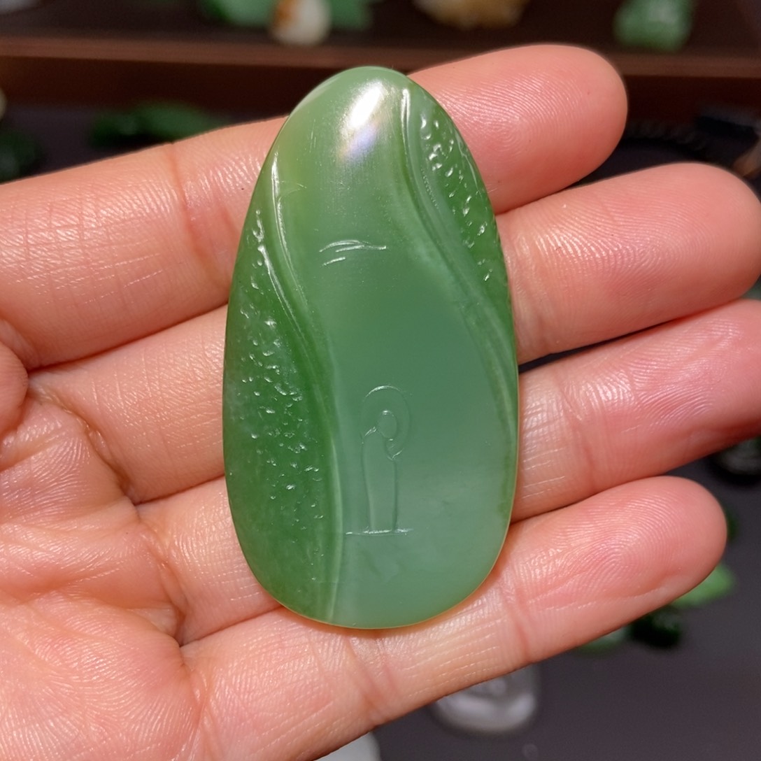 和田玉未镶嵌吊坠吾*