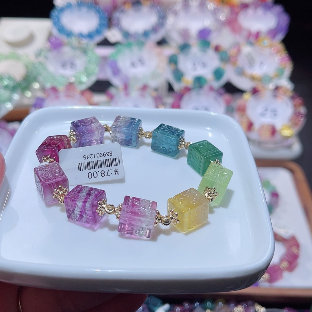 水晶手串未镶嵌小方糖