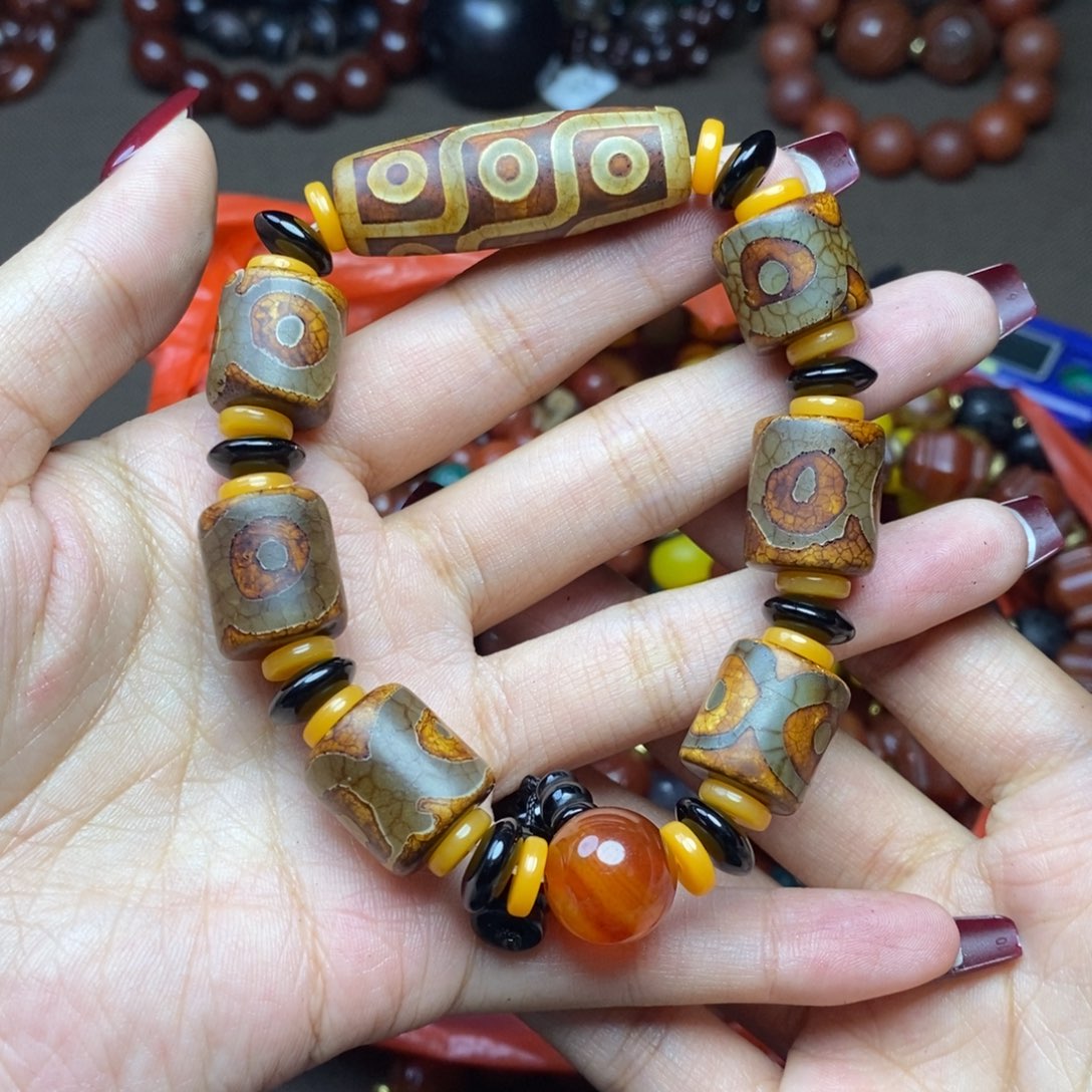 玛瑙/玉髓颈饰未镶嵌