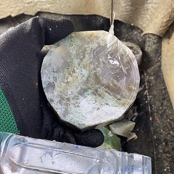荷****定制玛瑙水草玛瑙手镯定制