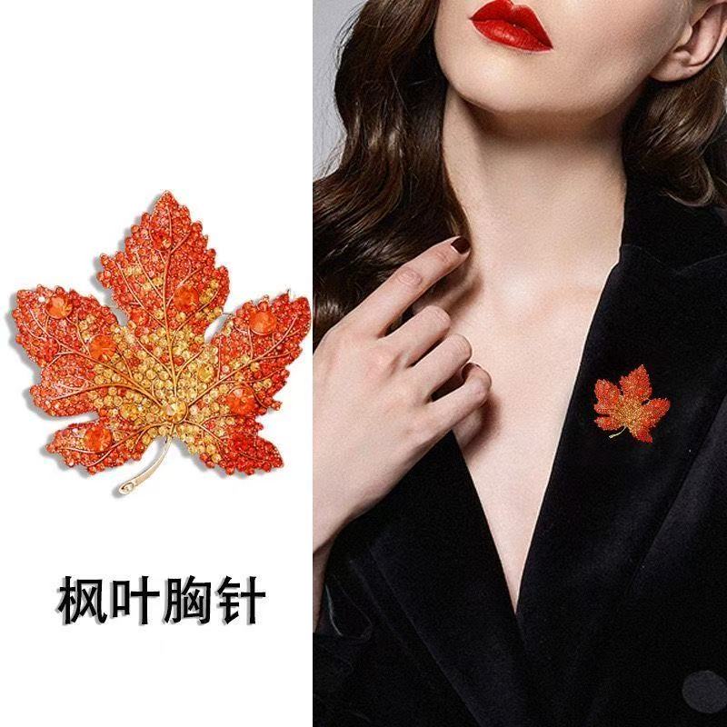 合金合成锆石胸针 新款红色枫叶胸花高档胸针新款精致奢华