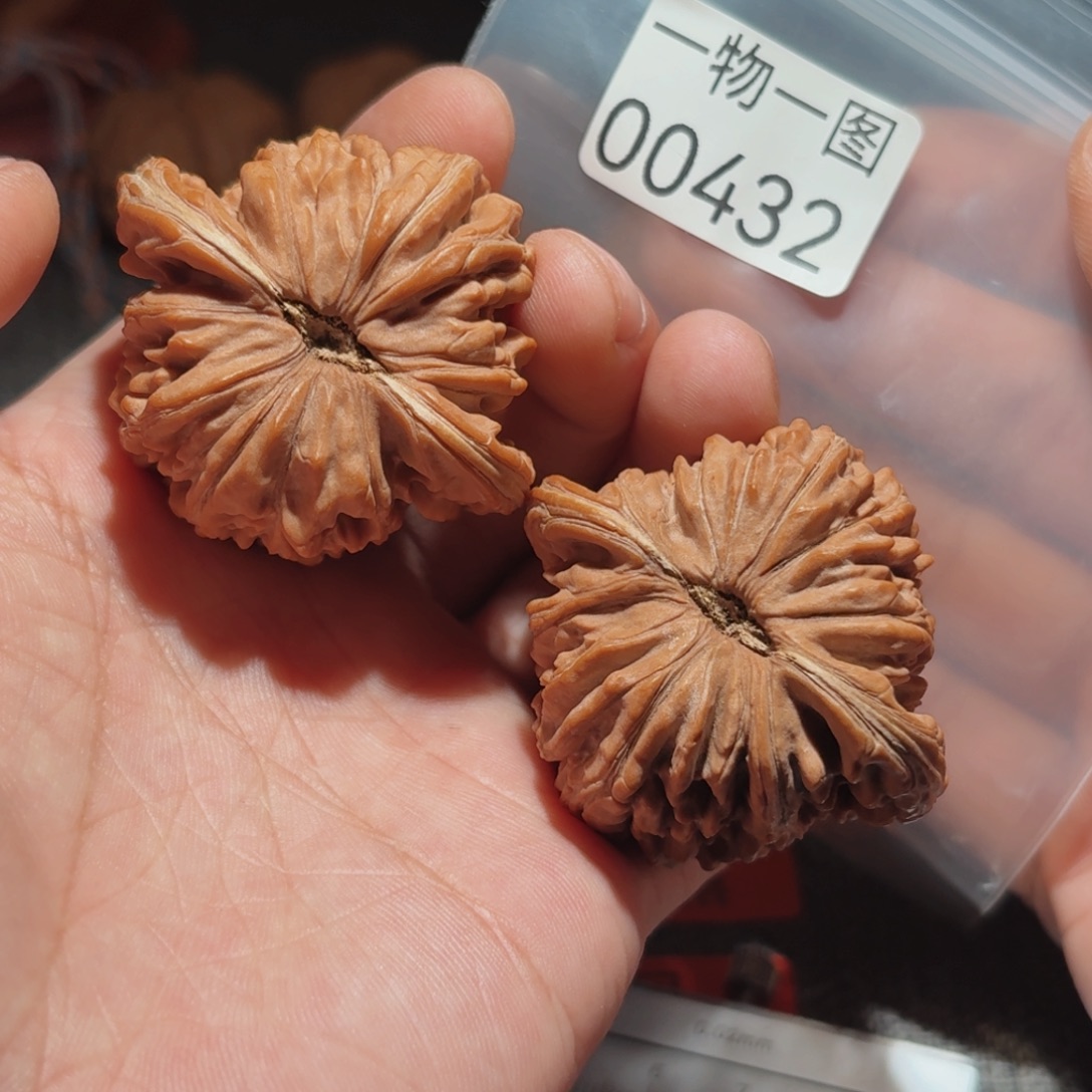 文玩核桃把件楼楼楼