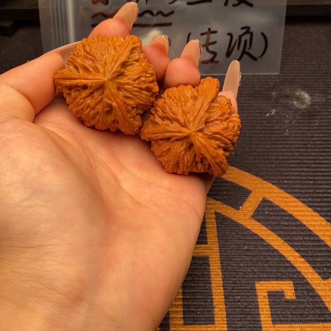 *****吊坠文玩核桃白狮子