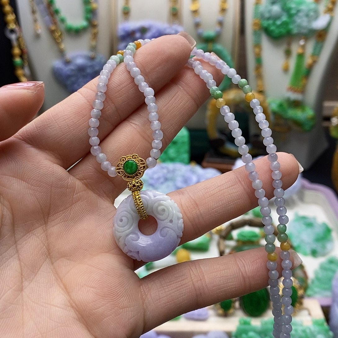 翡翠未镶嵌颈饰天然