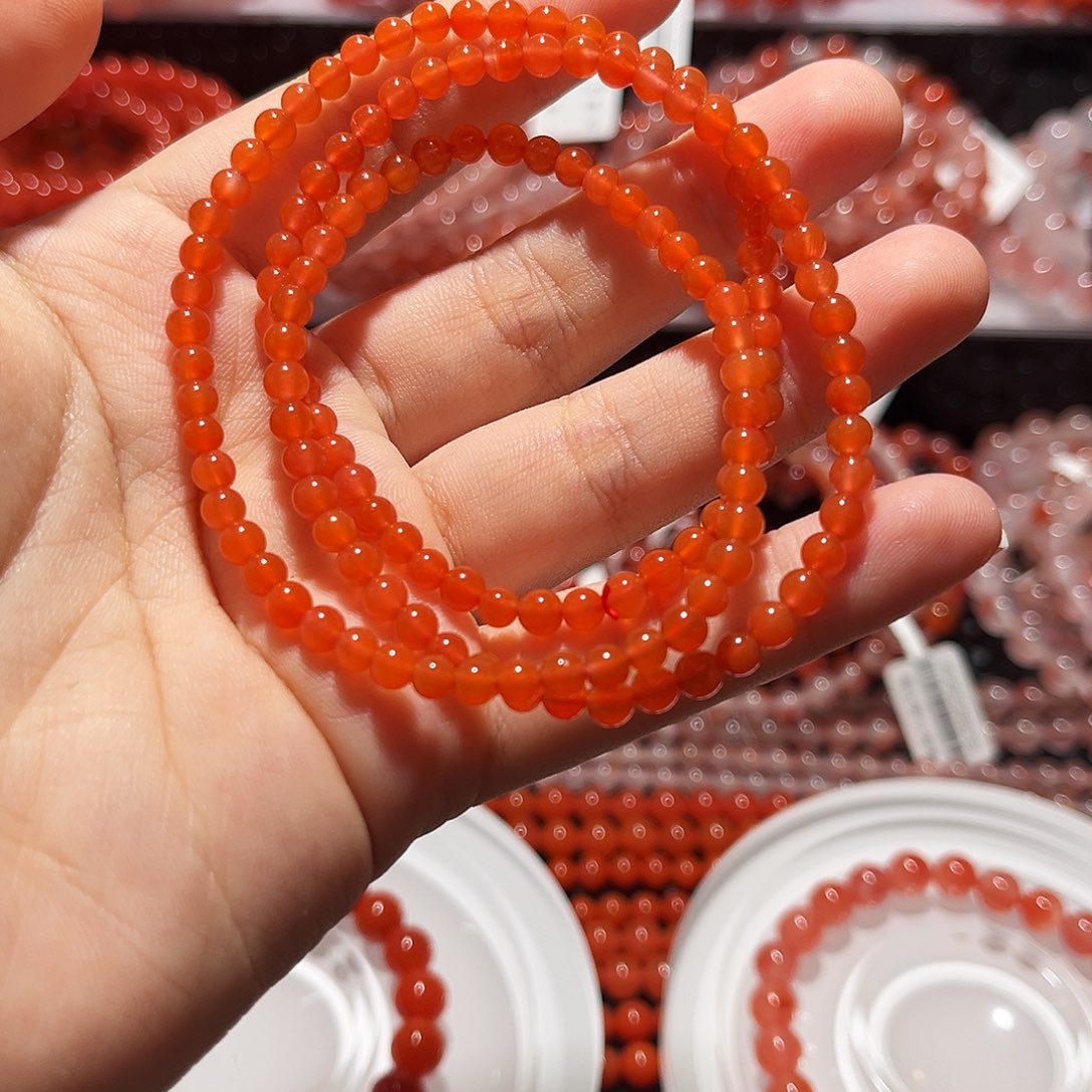 南红玛瑙未镶嵌手链