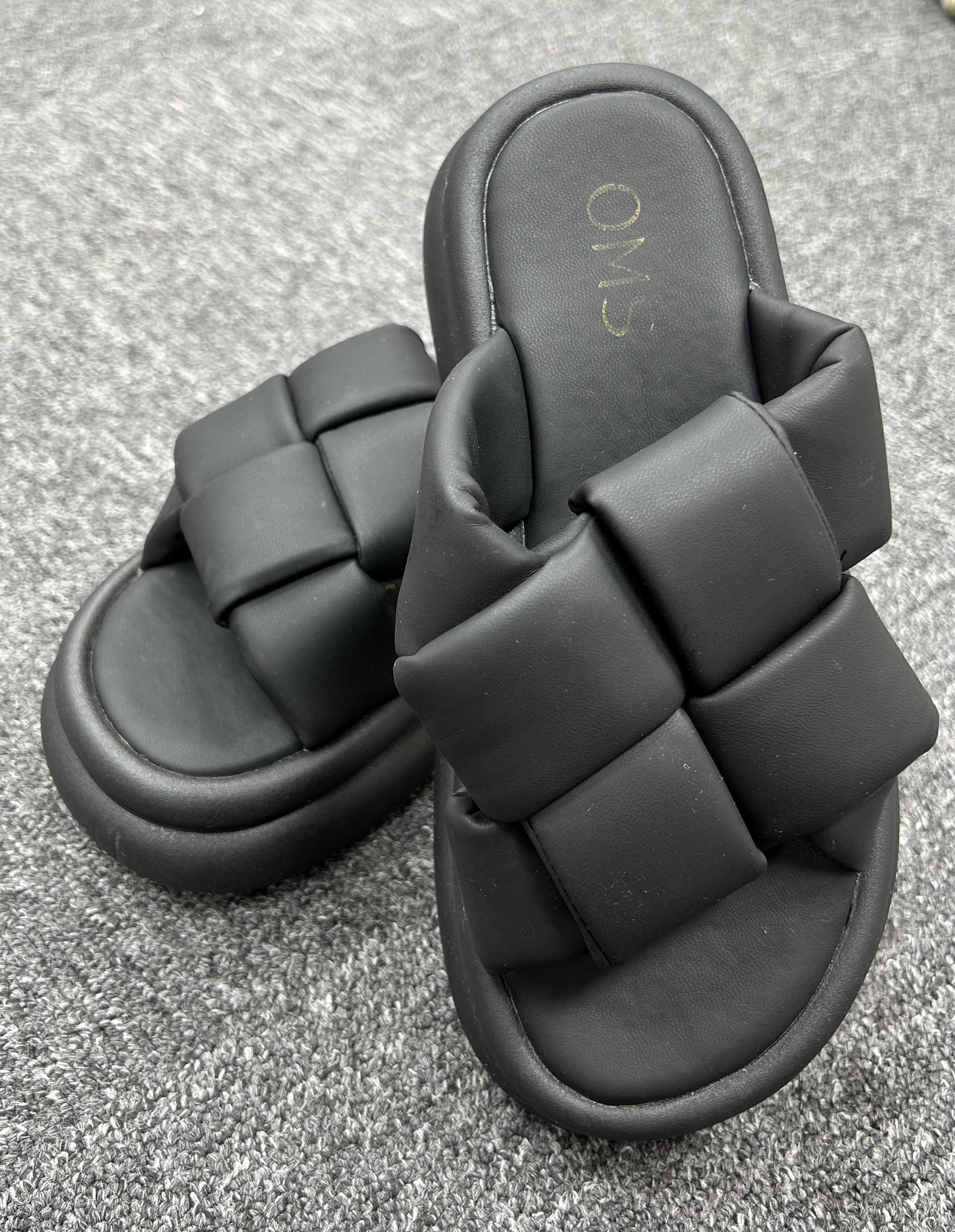 拖鞋（501-520）时尚休闲百搭夏季黑色编织厚底交叉