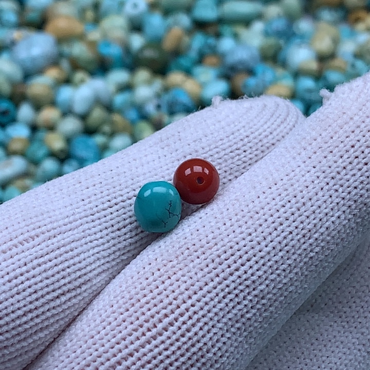 南红玛瑙未镶嵌珠宝奇石