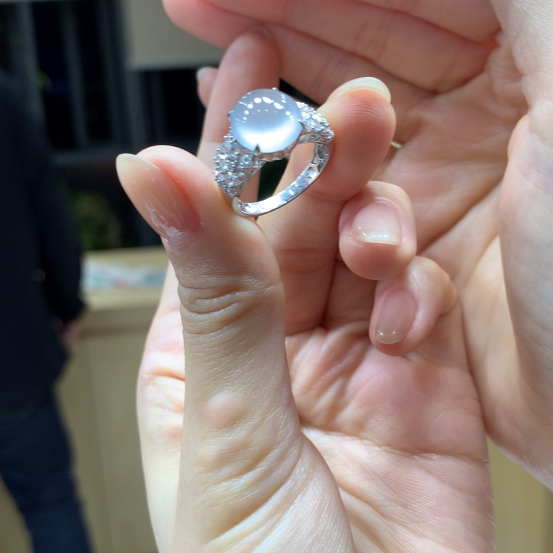 翡翠戒指18K金镶嵌爱****a不退不换29980