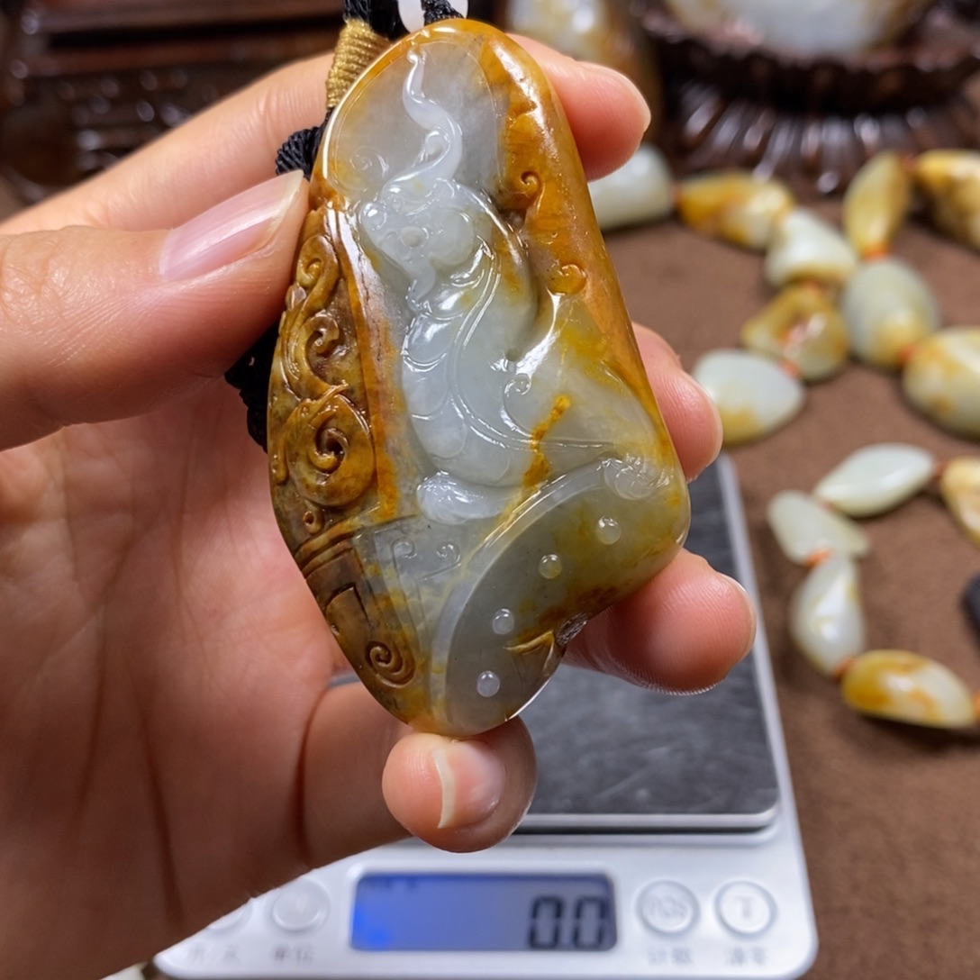 和田玉未镶嵌挂件