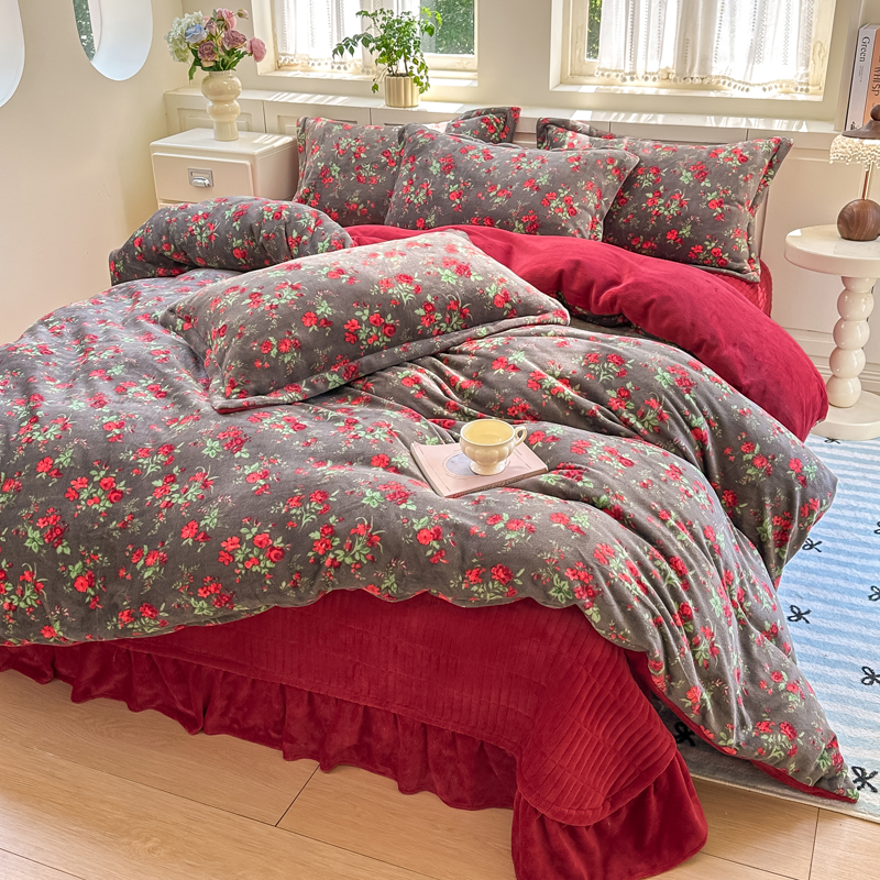 【工厂直销】床盖牛奶绒四件套加密保暖加棉床盖防静电防滑床上用品