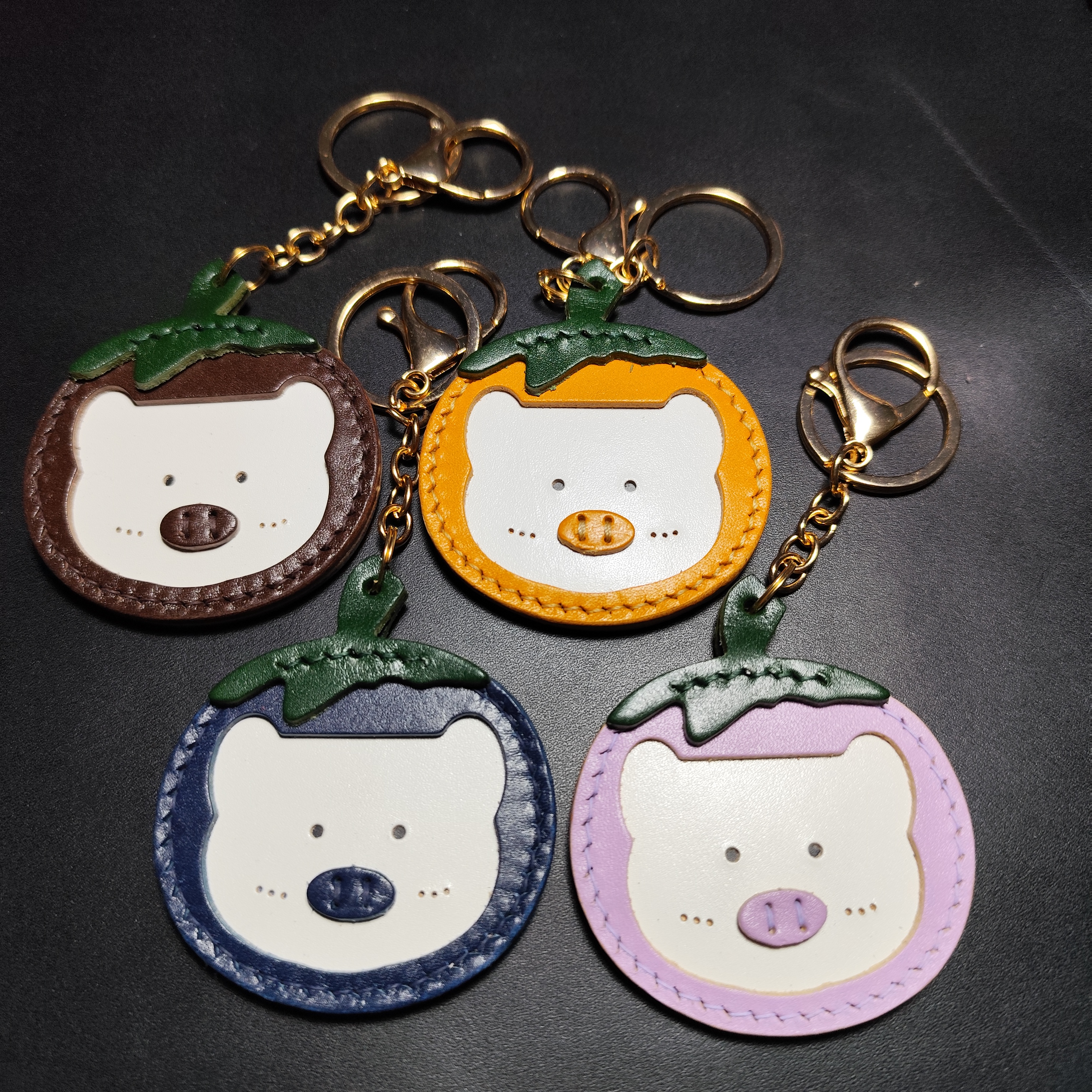 手工缝制牛皮包包挂件创意礼物