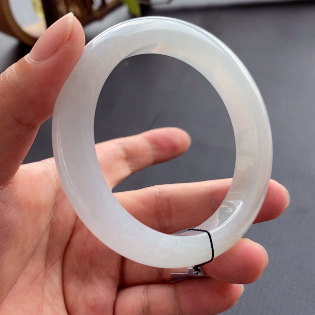 【闪购商品】翡翠手镯未镶嵌天然翡翠手镯