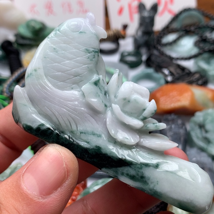 翡翠颈饰未镶嵌保真天然A货翡翠