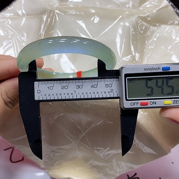 翡翠手镯未镶嵌764 