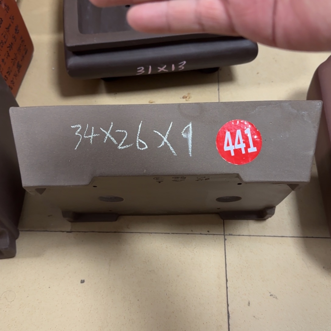 紫砂花盆呜呜呜呜