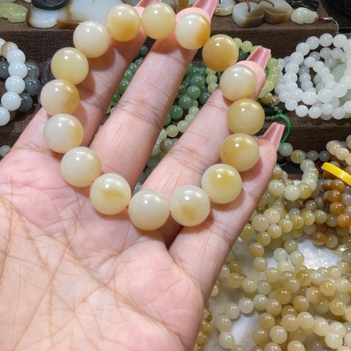 .***奇手链未镶嵌和田玉