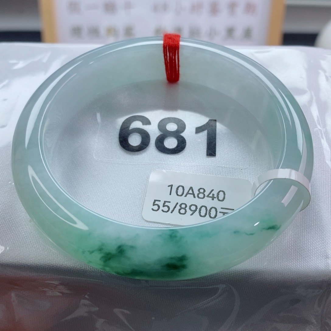 翡翠手镯未镶嵌天然A货翡翠手镯