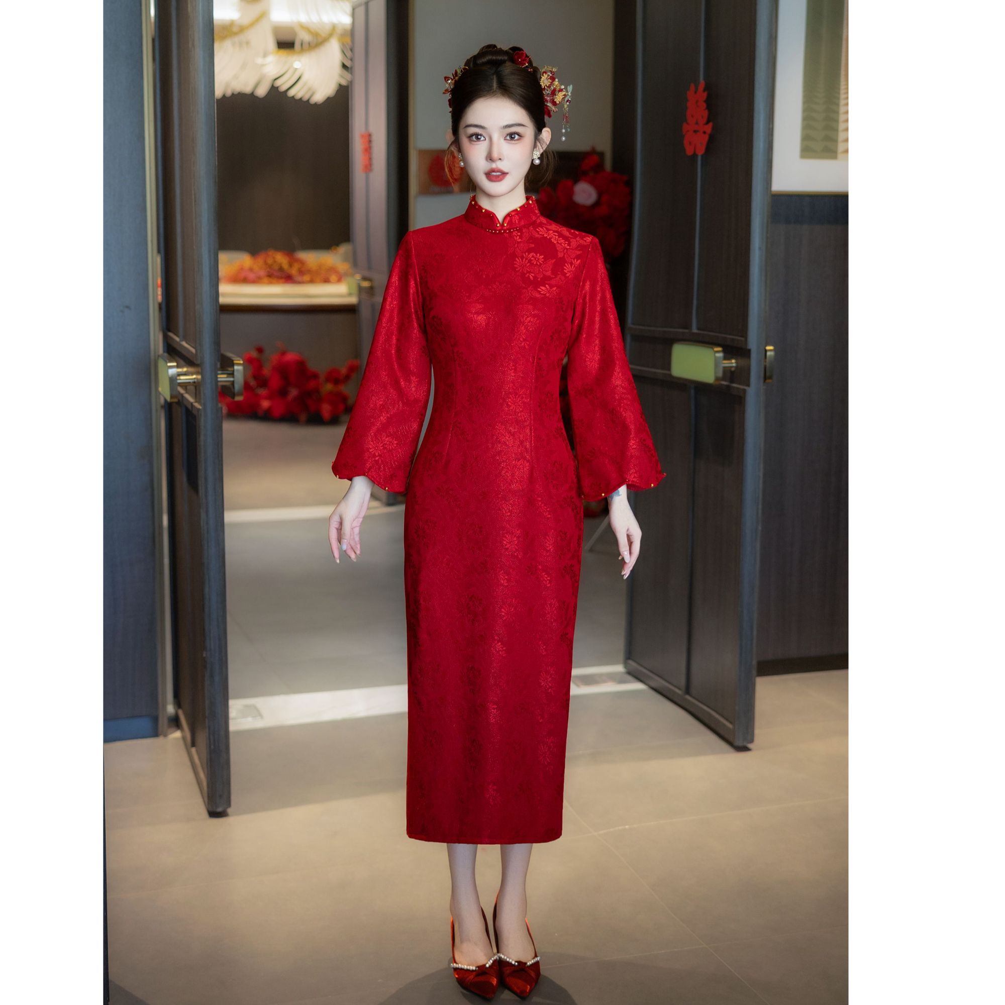 2025年新款旗袍秋冬长款复古荷叶袖新娘长袖加绒加厚敬酒服