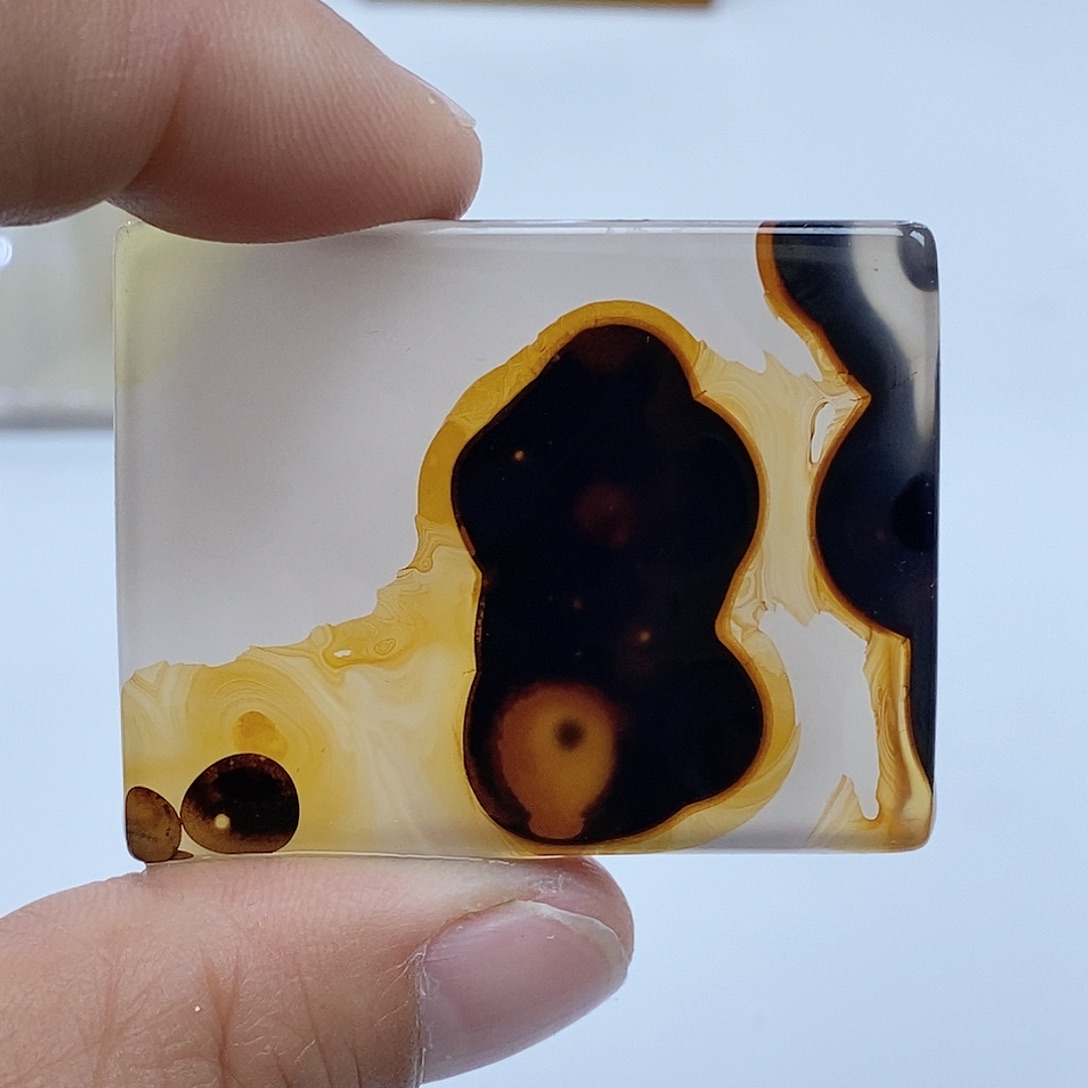 玛瑙/玉髓未镶嵌珠宝半成品