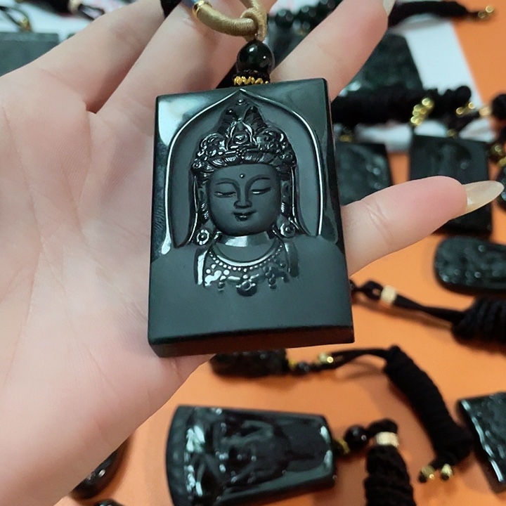 翡翠颈饰未镶嵌冷*❤