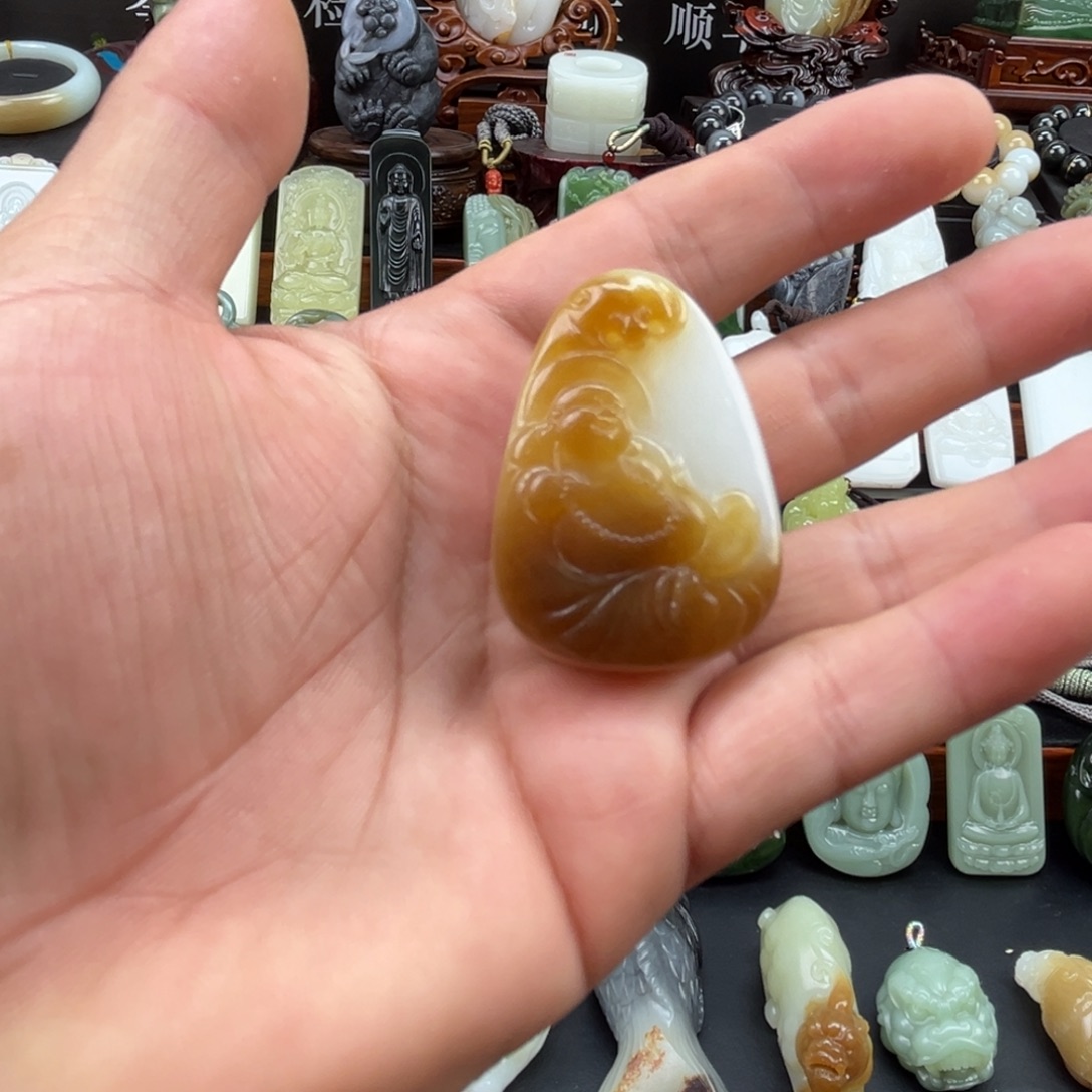 和田玉未镶嵌挂件