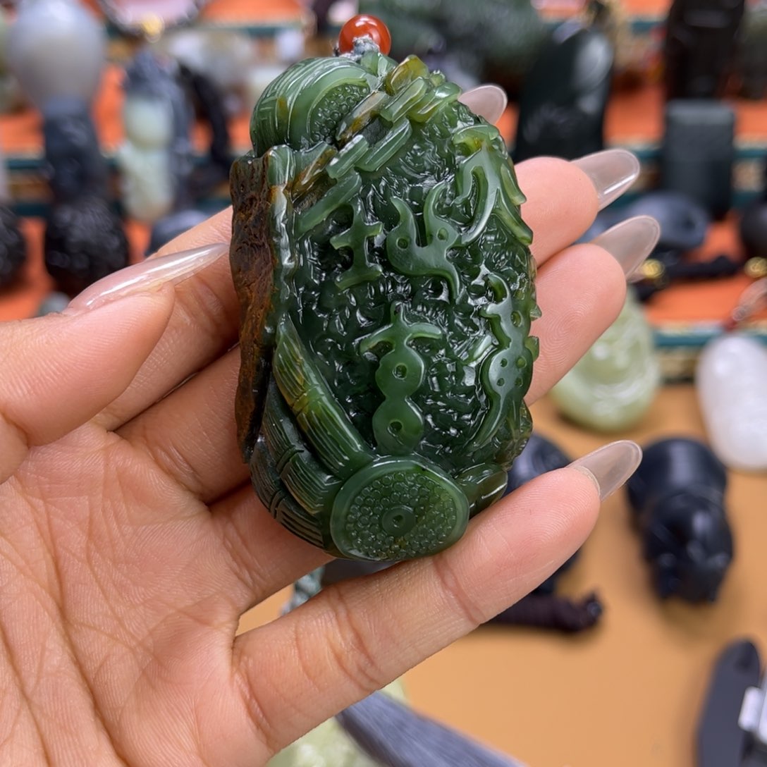 未镶嵌和田玉挂件二*