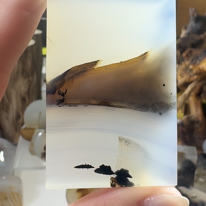 玛瑙/玉髓未镶嵌珠宝奇石