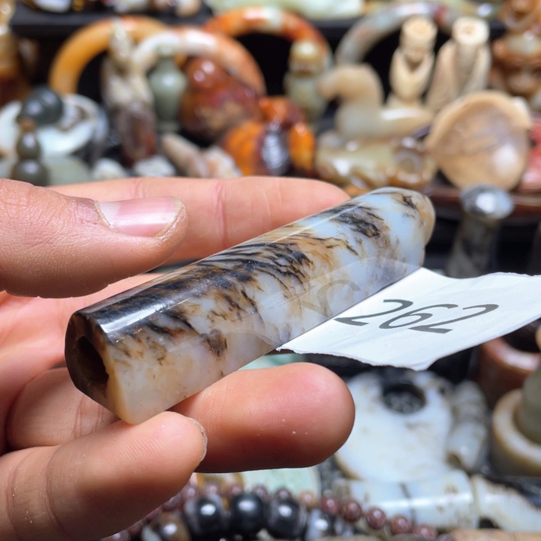 和田玉（糖玉）挂件未镶嵌