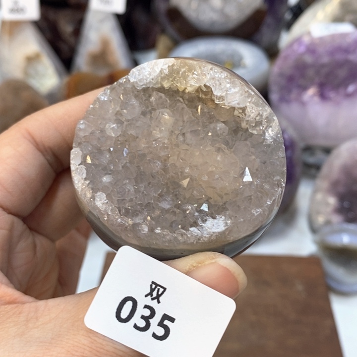 水晶大型摆件（非配饰）未镶嵌