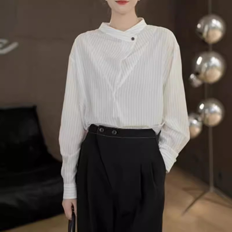 高级感轻奢气质圆领长袖条纹衬衫女早秋衬衣休闲通勤宽松女装上衣