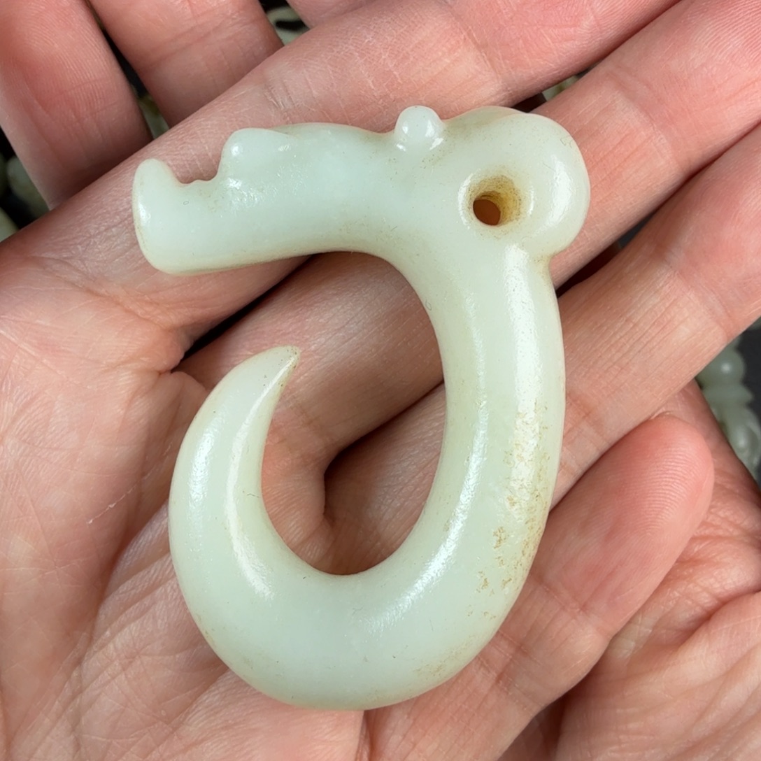 和田玉未镶嵌吊坠(不含链)