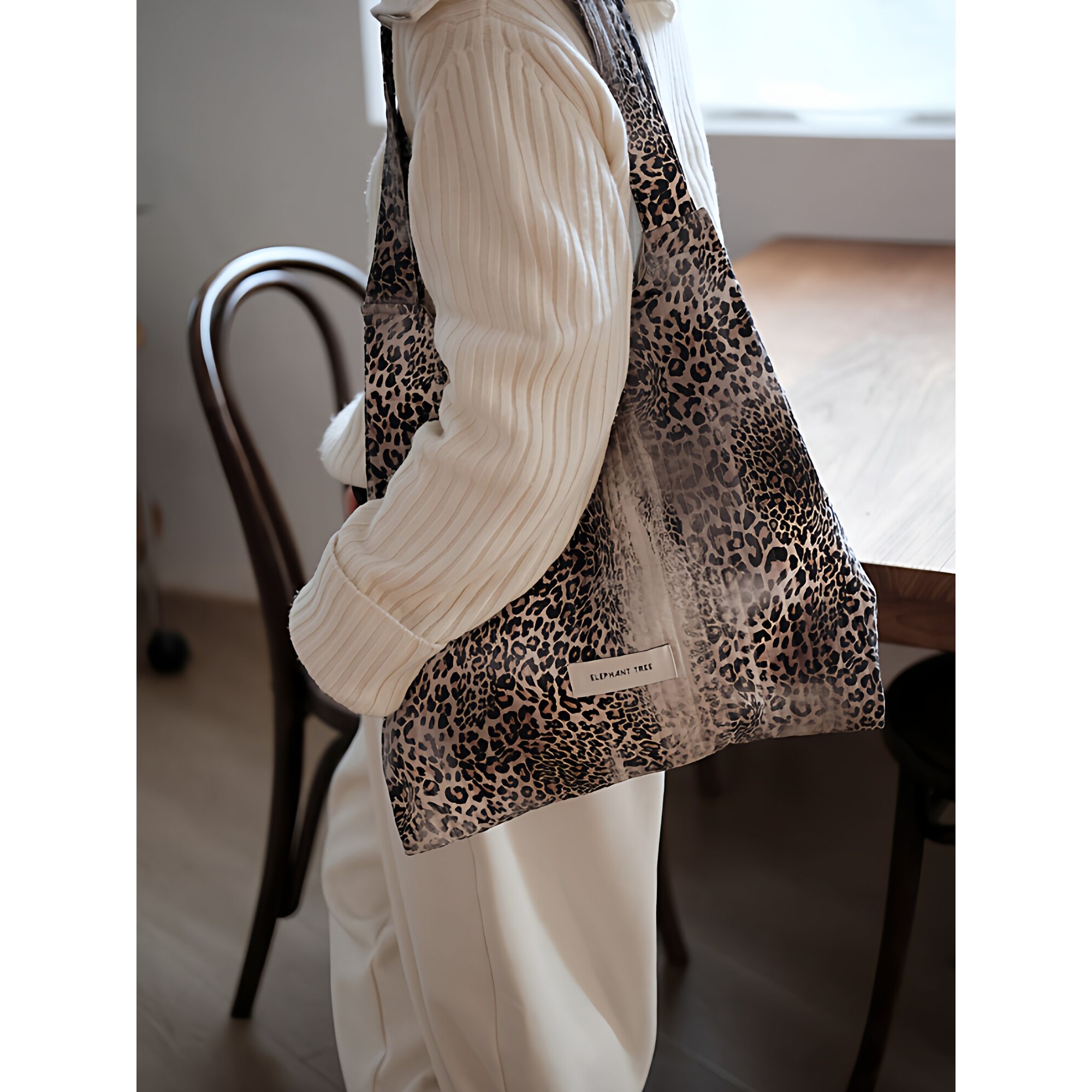 气质时髦衍棉做旧豹纹梯形大hobo腋下帆布包单肩流浪包大容量包包