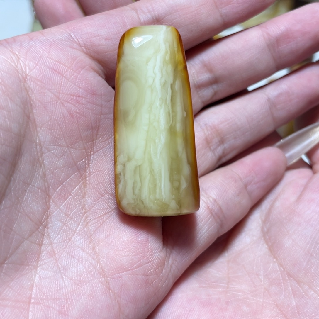 定制琥珀天然原矿