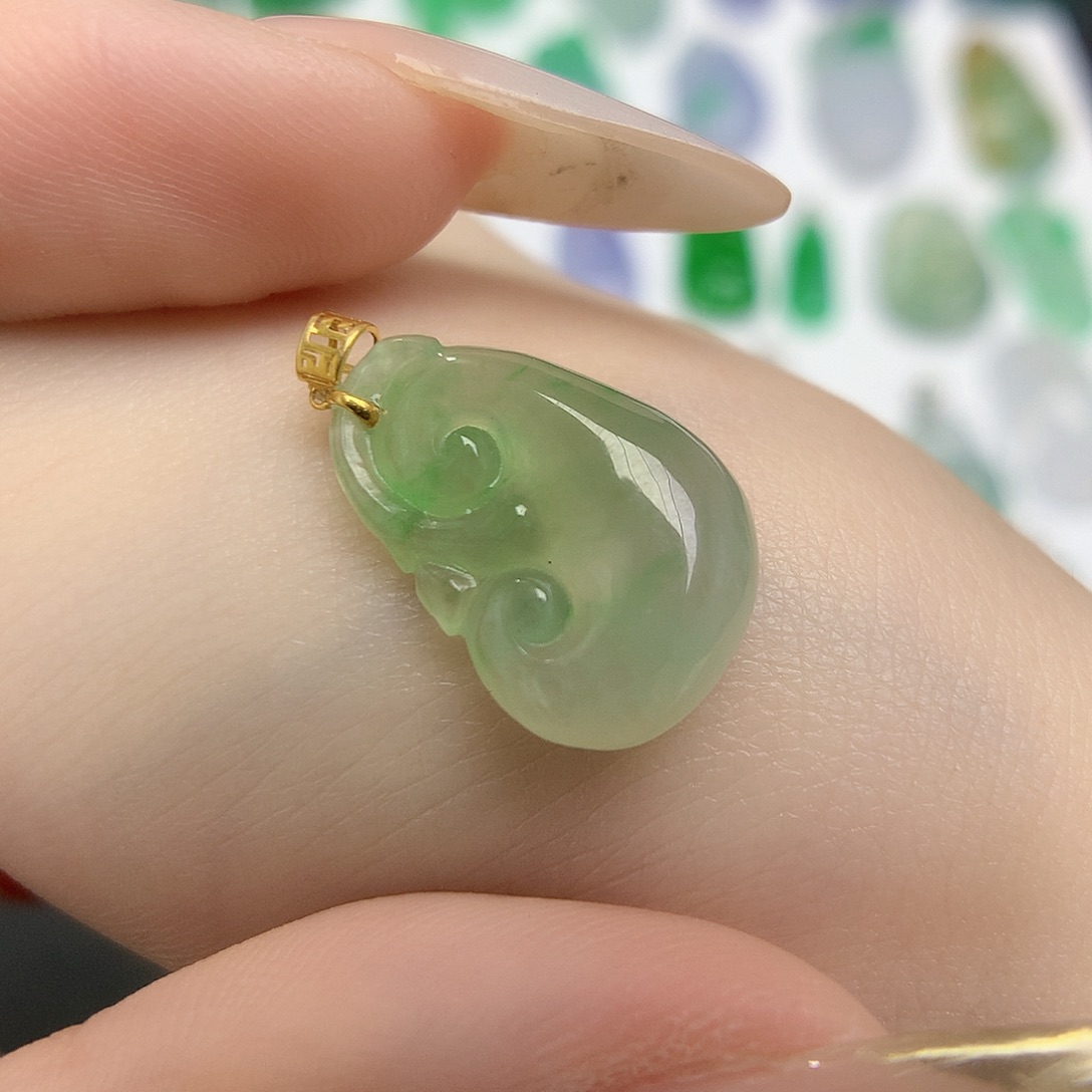 翡翠颈饰18K金镶嵌888888888888888