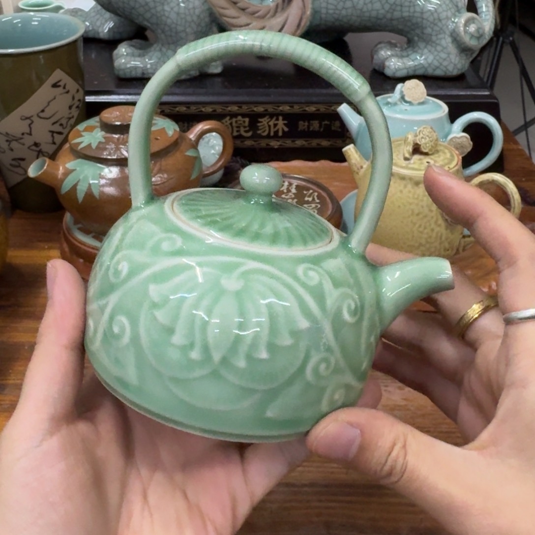龙泉青瓷茶具微瑕2129