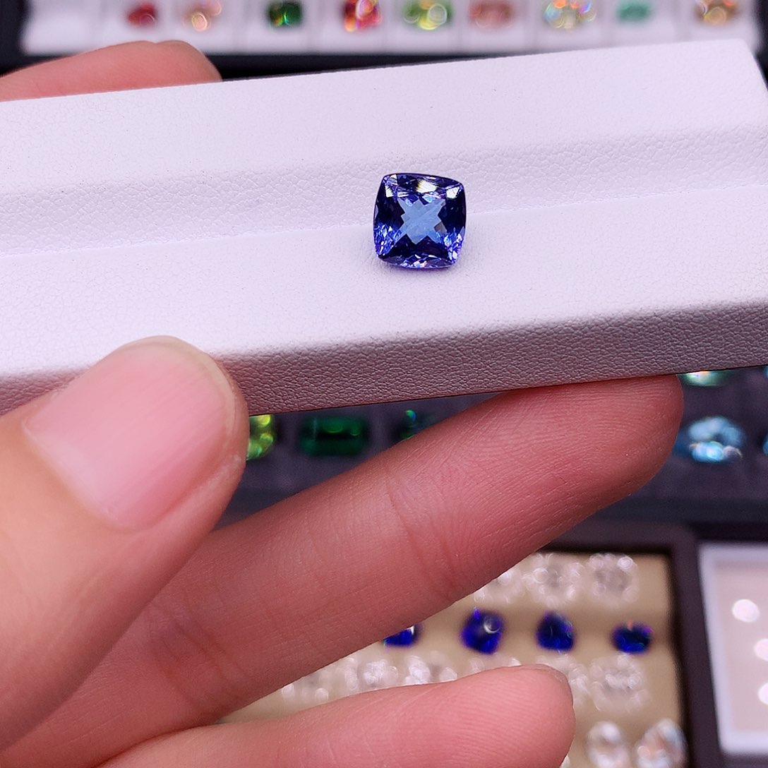 坦桑石珠宝半成品未镶嵌千***姐