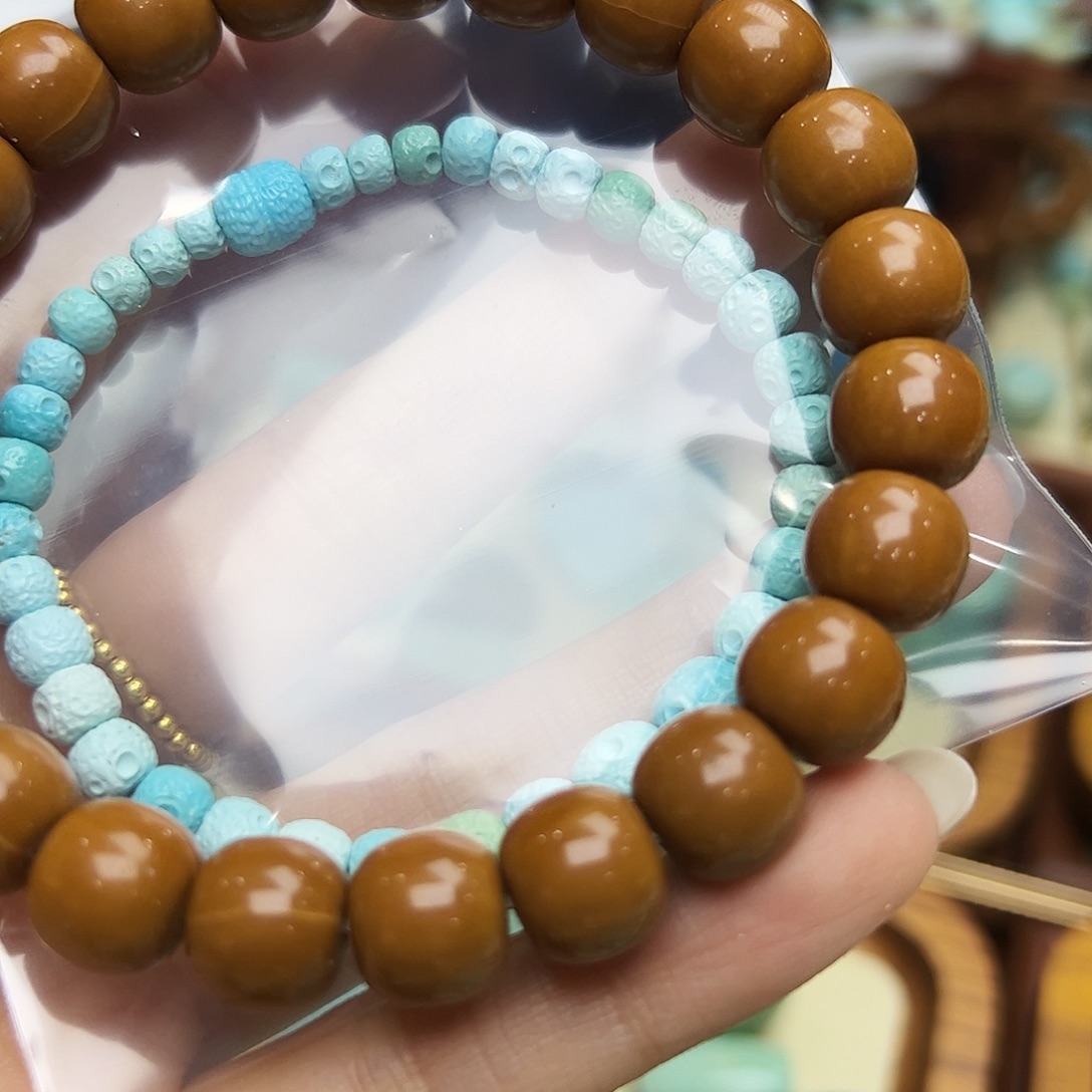 白***8猴头核桃吊坠猴头核桃