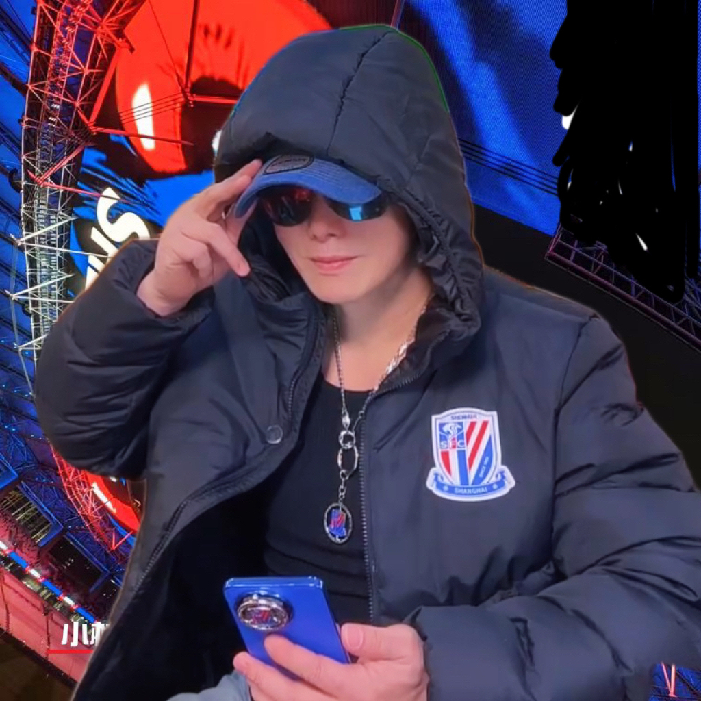 上海申花足球俱乐部冬季保暖黑色羽绒服潮流休闲外套 SFCWT2505