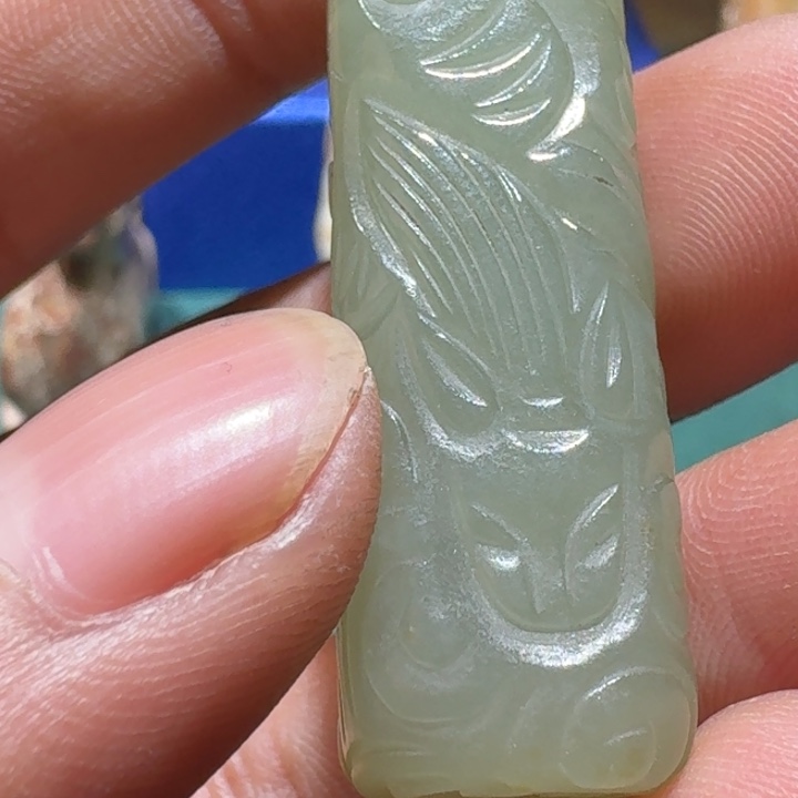 和田玉（糖玉）颈饰未镶嵌画*念