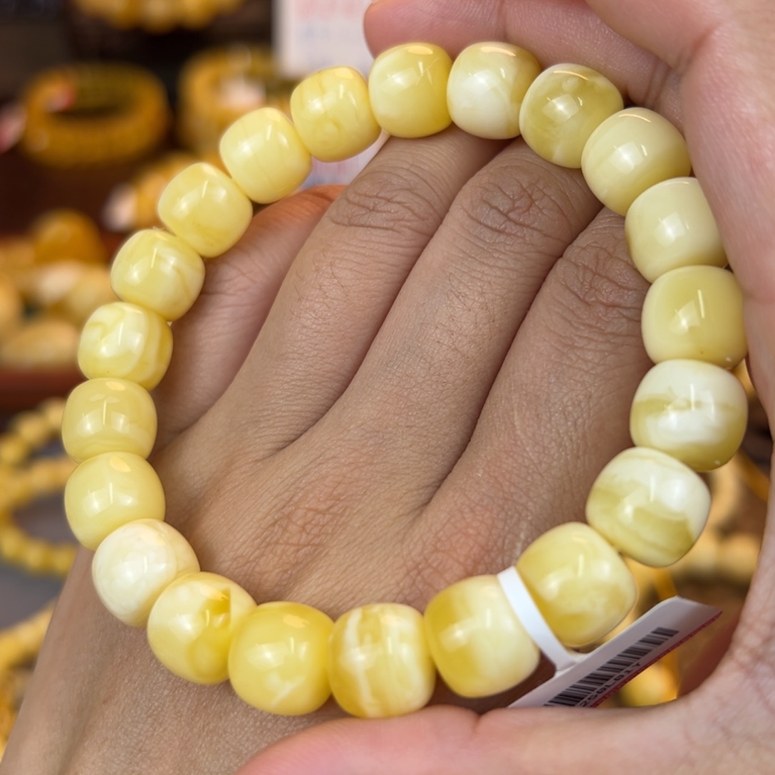 琥珀裸石未镶嵌kjhhhhhhhhjnnn